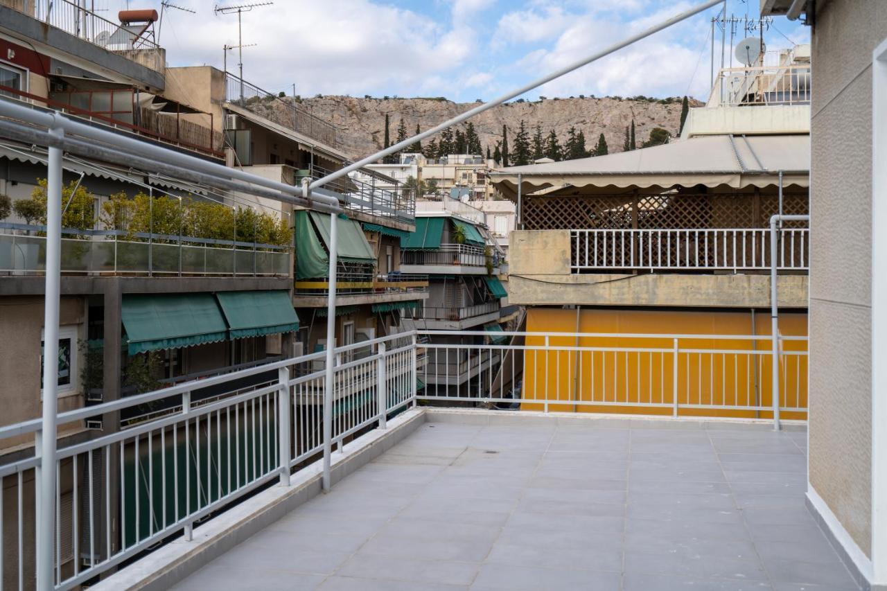 Athens Hideout Apt, Big Rooftop With City View Apartment Exterior photo