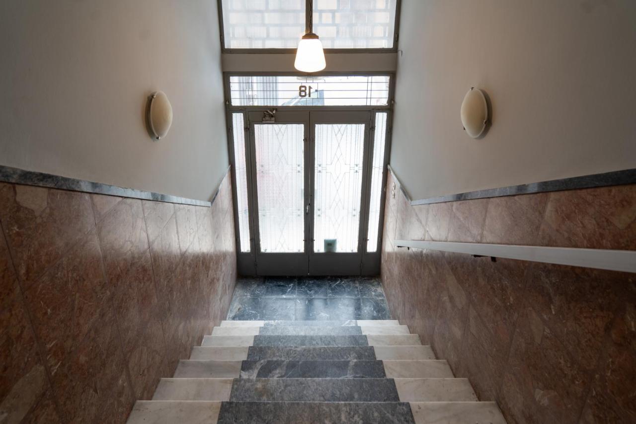 Athens Hideout Apt, Big Rooftop With City View Apartment Exterior photo